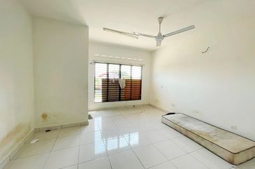 [FREEHOLD] Telok Panglima Garang Taman Jaya Utama Double Storey