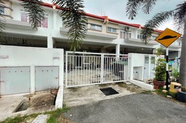 [FREEHOLD] Telok Panglima Garang Taman Jaya Utama Double Storey