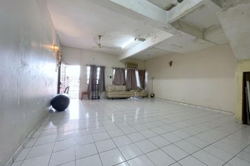 [FACING FIELD] Klang Taman Bayu Perdana Double Storey Terrace 