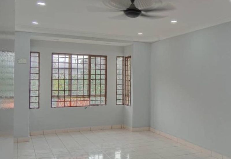 [2ND FLOOR] Klang Bandar Bukit Tinggi Tropika Apartment 