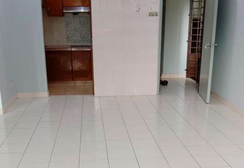 [2ND FLOOR] Klang Bandar Bukit Tinggi Tropika Apartment 