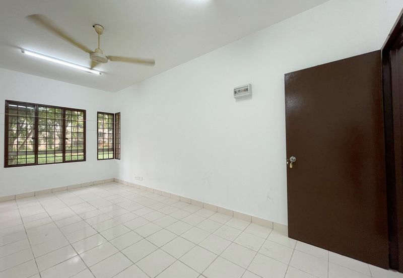 [GROUND FLOOR] Klang Bandar Bukit Tinggi Tropika Apartment 
