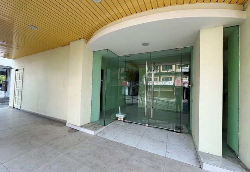 [ROAD FRONTAGE] 4 Storey Corner Commercial Building Office Shop