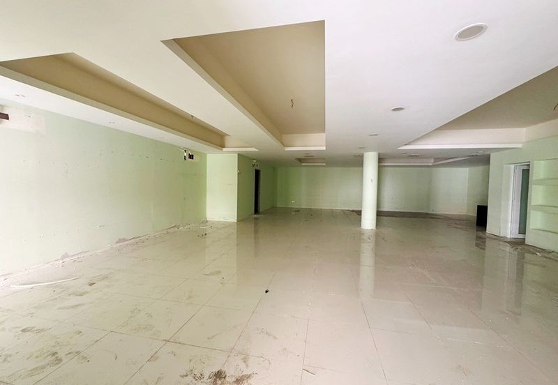 [ROAD FRONTAGE] 4 Storey Corner Commercial Building Office Shop