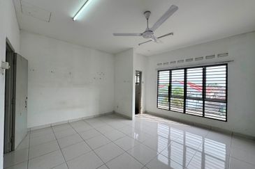 [FREEHOLD] Double Storey Taman Jaya Utama Telok Panglima Garang