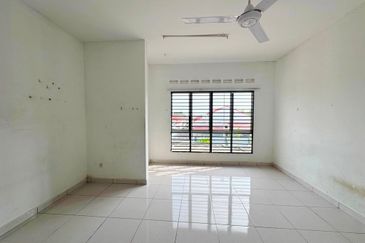 [FREEHOLD] Double Storey Taman Jaya Utama Telok Panglima Garang