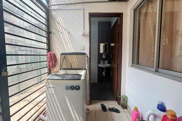 [3 STOREY] Shah Alam Seksyen U5 Taman Subang Idaman Subang Bestari