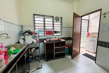 [3 STOREY] Shah Alam Seksyen U5 Taman Subang Idaman Subang Bestari