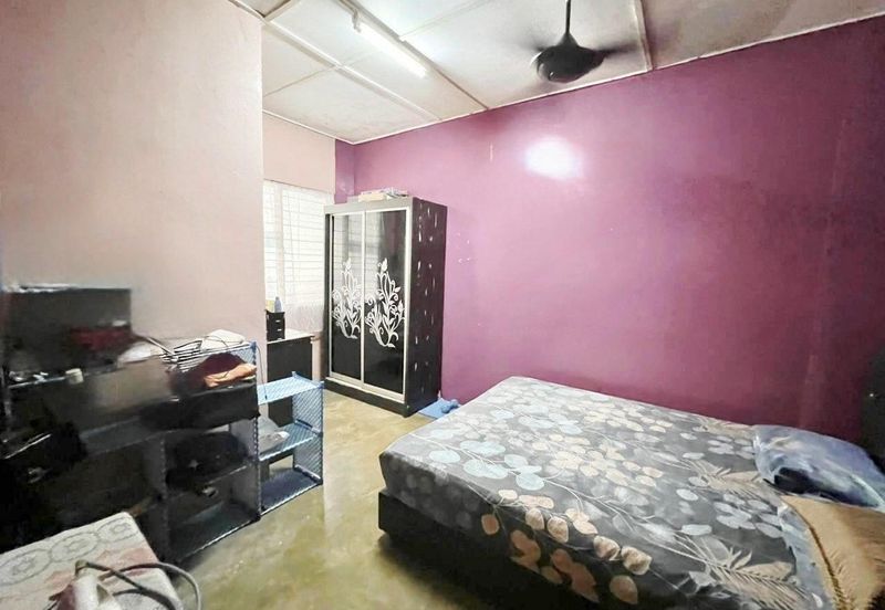 [CORNER 30X70] Banting Taman Sri Putra Single Storey extra 10ft Land