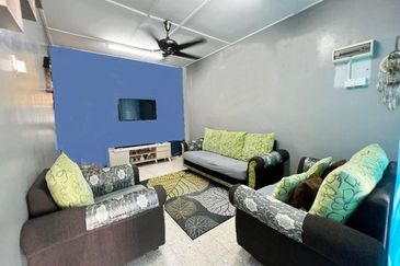 [CORNER 30X70] Banting Taman Sri Putra Single Storey extra 10ft Land