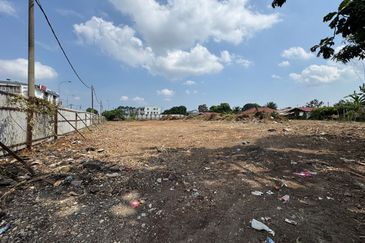 [CORNER LOT] 1.38 Acres Commercial Land Klang Kampung Jawa