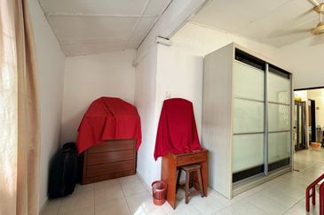 [END LOT 20X80] Klang Taman Palm Grove Double Storey Terrace House