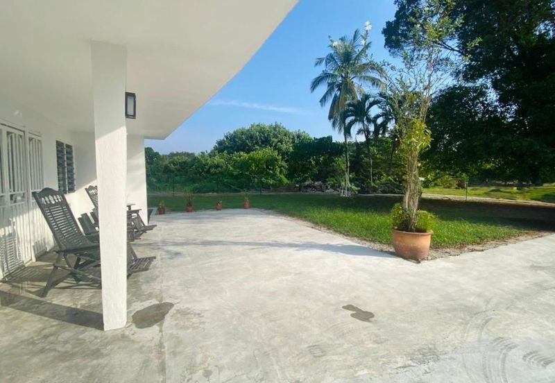 [BUNGALOW] Banting Taman Seri Telok Datok Single Storey Bungalow