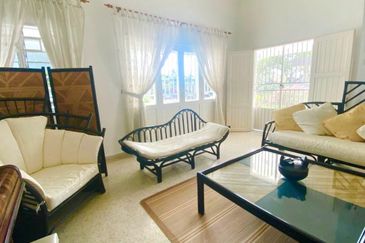 [BUNGALOW] Banting Taman Seri Telok Datok Single Storey Bungalow