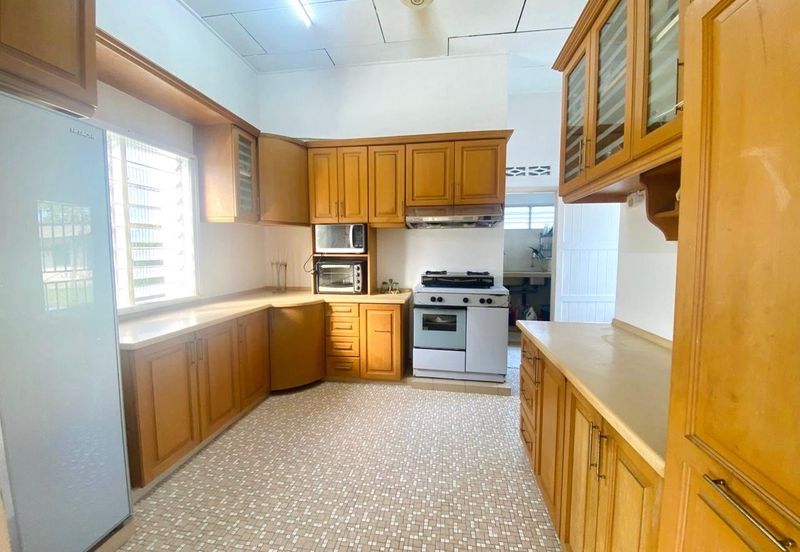 [BUNGALOW] Banting Taman Seri Telok Datok Single Storey Bungalow