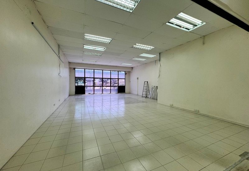 [FACING MAIN ROAD] Klang Bandar Baru Office 1st Floor