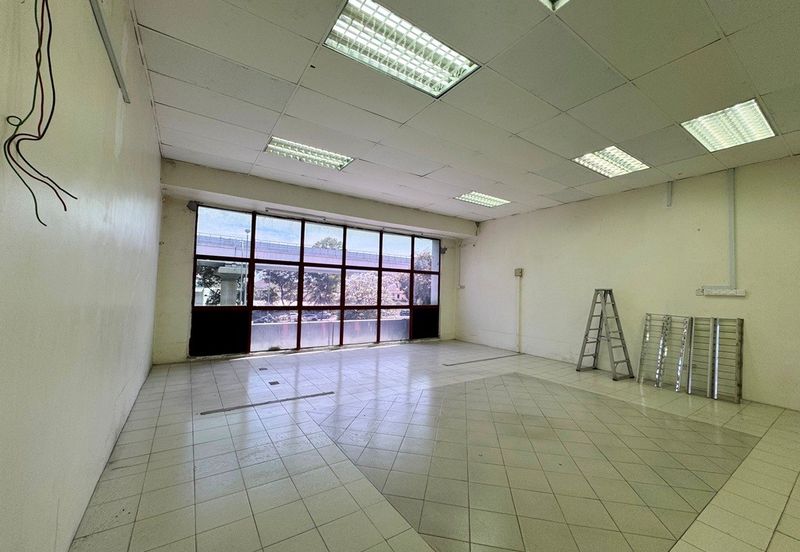 [FACING MAIN ROAD] Klang Bandar Baru Office 1st Floor