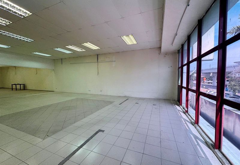 [FACING MAIN ROAD] Klang Bandar Baru Office 1st Floor