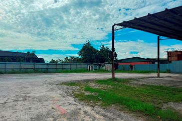 [ROAD SIDE] Port Klang Telok Gong Industrial Land 23000 SQFT