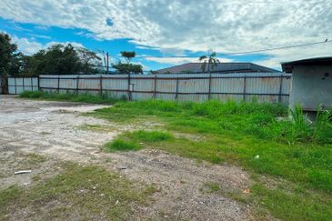 [ROAD SIDE] Port Klang Telok Gong Industrial Land 23000 SQFT