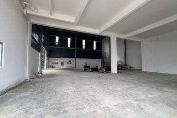 [2.5 STOREY SEMI-D] Klang Bandar Bukit Tinggi Warehouse Factory