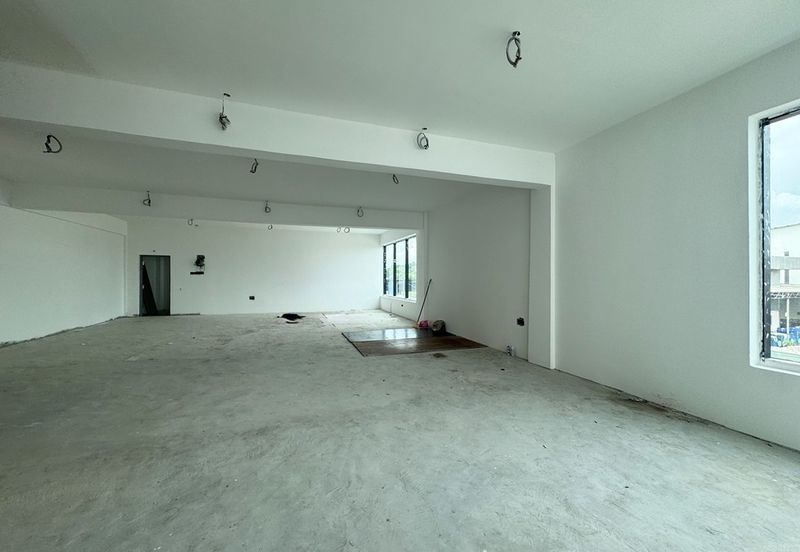 [2.5 STOREY SEMI-D] Klang Bandar Bukit Tinggi Warehouse Factory