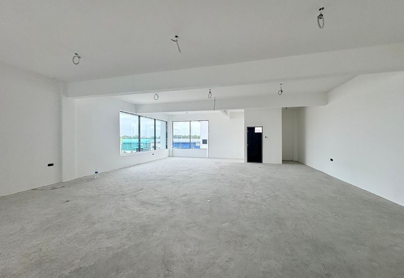 [2.5 STOREY SEMI-D] Klang Bandar Bukit Tinggi Warehouse Factory