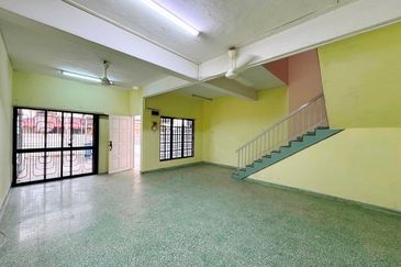 [FULLY EXTENDED] Double Storey 20X80 Taman Gembira Banting 