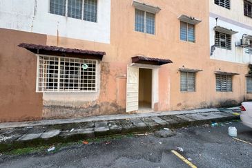 [GROUND FLOOR] Klang Bandar Bukit Tinggi Pangsapuri Flat