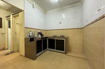 [GROUND FLOOR] Klang Bandar Bukit Tinggi Pangsapuri Flat