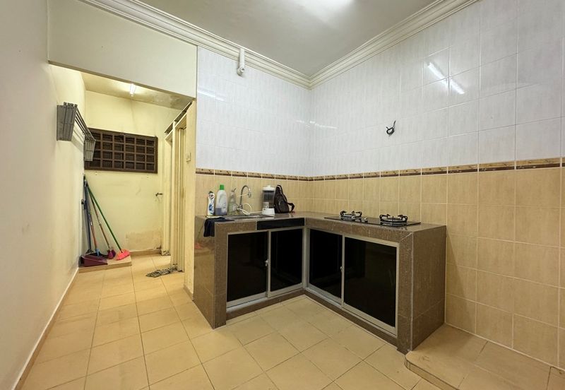 [GROUND FLOOR] Klang Bandar Bukit Tinggi Pangsapuri Flat