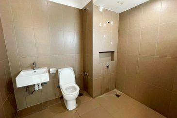 [BEST DEAL MUST VIEW] Banting Bandar Mahkota Double Storey 