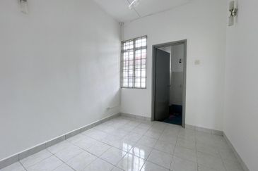 [FULLY EXTENDED] Klang Bandar Puteri Double Storey Terrace