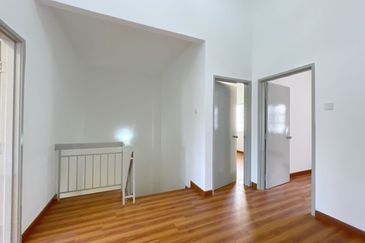 [FULLY EXTENDED] Klang Bandar Puteri Double Storey Terrace