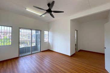 [FULLY EXTENDED] Klang Bandar Puteri Double Storey Terrace