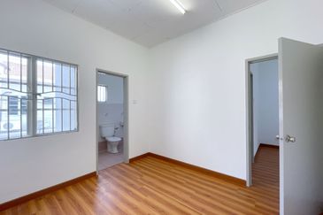 [FULLY EXTENDED] Klang Bandar Puteri Double Storey Terrace