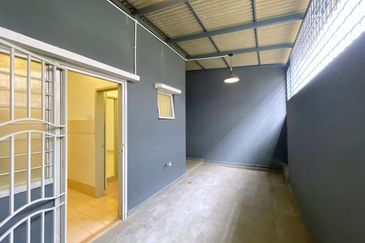 [FULLY EXTENDED] Klang Bandar Puteri Double Storey Terrace