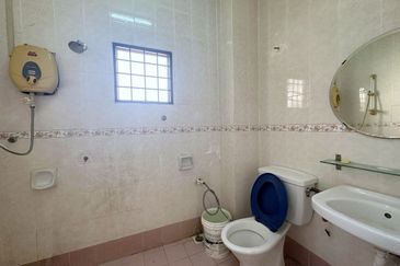 [END LOT] Double Storey Terrace Bandar Puteri Klang