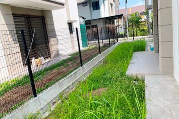 [END LOT 10FT LAND] Double Storey Bandar Mahkota Banting