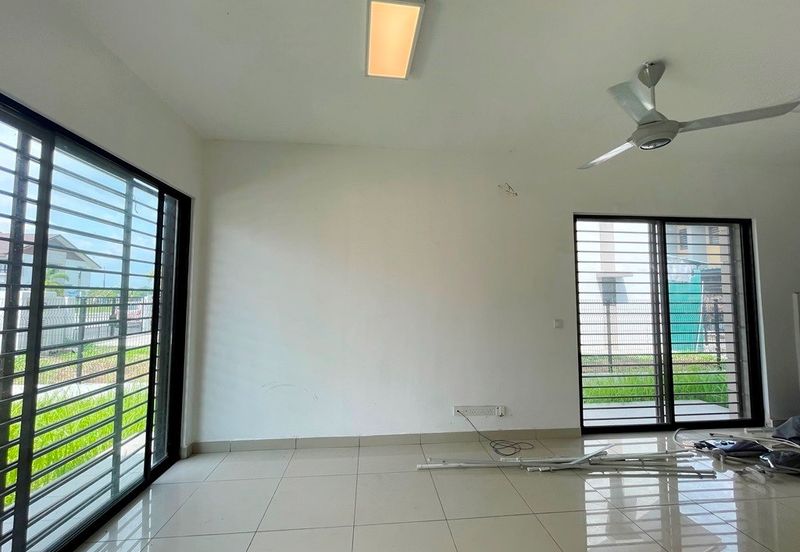 [END LOT 10FT LAND] Double Storey Bandar Mahkota Banting