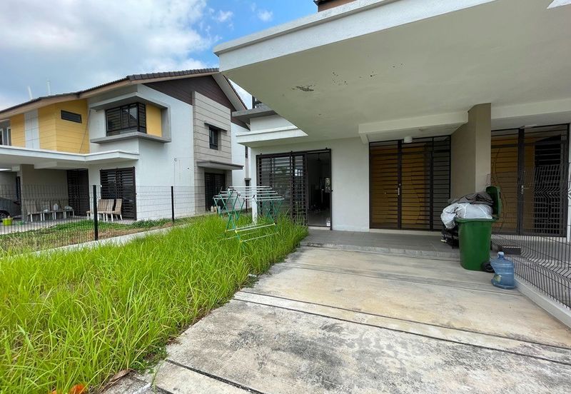 [END LOT 10FT LAND] Double Storey Bandar Mahkota Banting