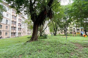 [BASIC APARTMENT] Bukit Tinggi Klang Tropika Apartment