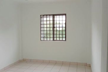 [RENOVATED] Klang Bandar Bukit Tinggi Tropika Apartment 