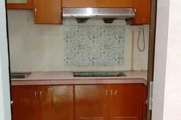 [RENOVATED] Klang Bandar Bukit Tinggi Tropika Apartment 