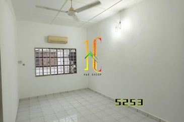 [FREEHOLD] Double Storey Terrace Taman Bayu Perdana Klang																		 				