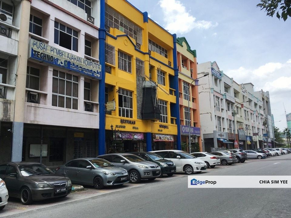 [FACING MAIN ROAD] 4 Storey Shop Office Bandar Baru Klang		, Selangor, Klang