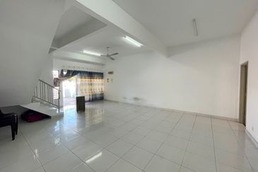 [FREEHOLD] Telok Panglima Garang Taman Jaya Utama Double Storey