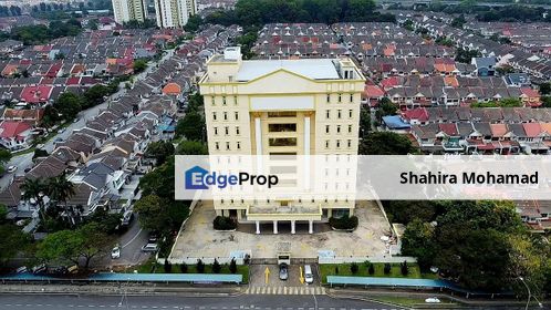 Building nearby Taipan Business Centre, Selangor, Subang Jaya