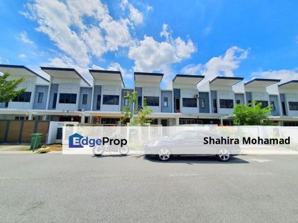 2 Storey Terrace Facing Open Kajang East Precinct 4, Selangor, Semenyih