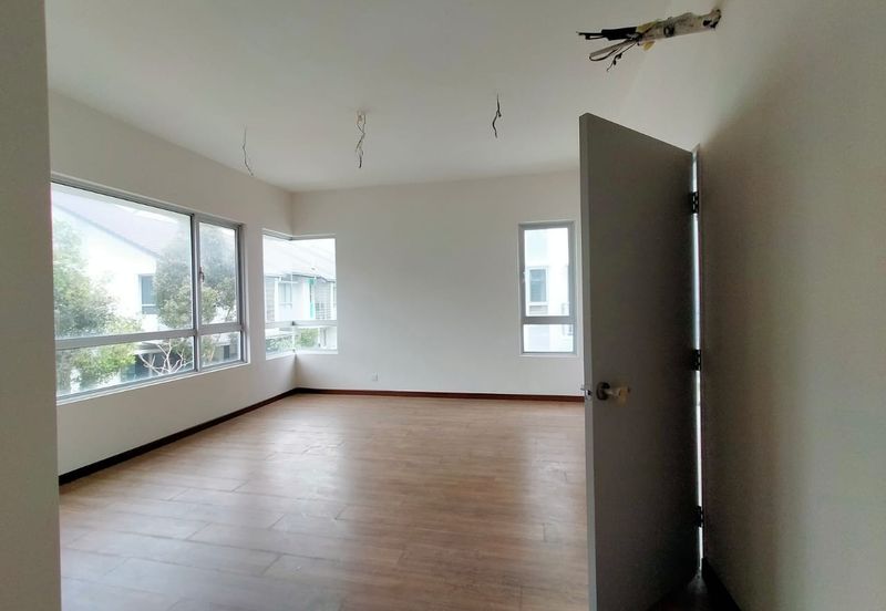 Tropicana Aman Bayan Residences